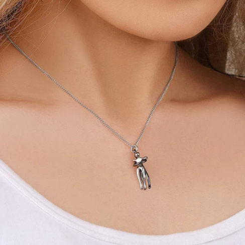 Hug Necklace