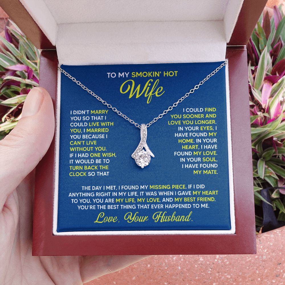 [Almost Sold Out] Wife - My Safe Place - Alluring Necklace